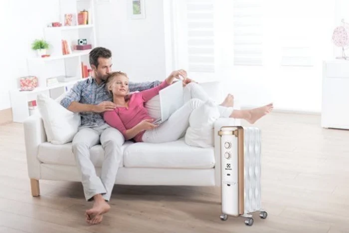 Оливний (Масляний) Радіатор Обігрівач Electrolux Wave EOH/M-9209 2000Вт - Ефективне Тепло в Будинку - Зображення 3