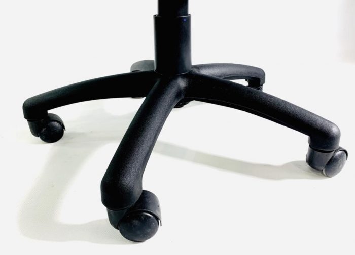 Геймерське Крісло Lugano CARRERA ALCANTARA M - Втілення Комфорту та Стилю для Захоплених Геймерів - Зображення 7