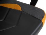 Геймерське крісло 4 Gamers Black-Orange: Ідеальний баланс комфорту - Зображення 5