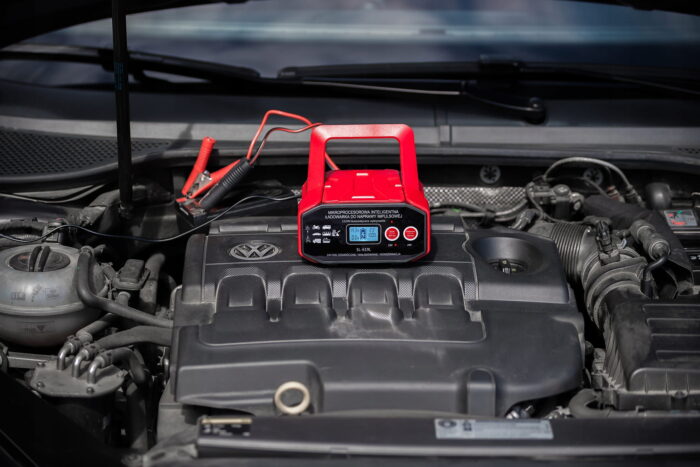 Зарядний пристрій ZLARO SL-619L 30A 24V 12V AGM START-STOP - Зображення 4